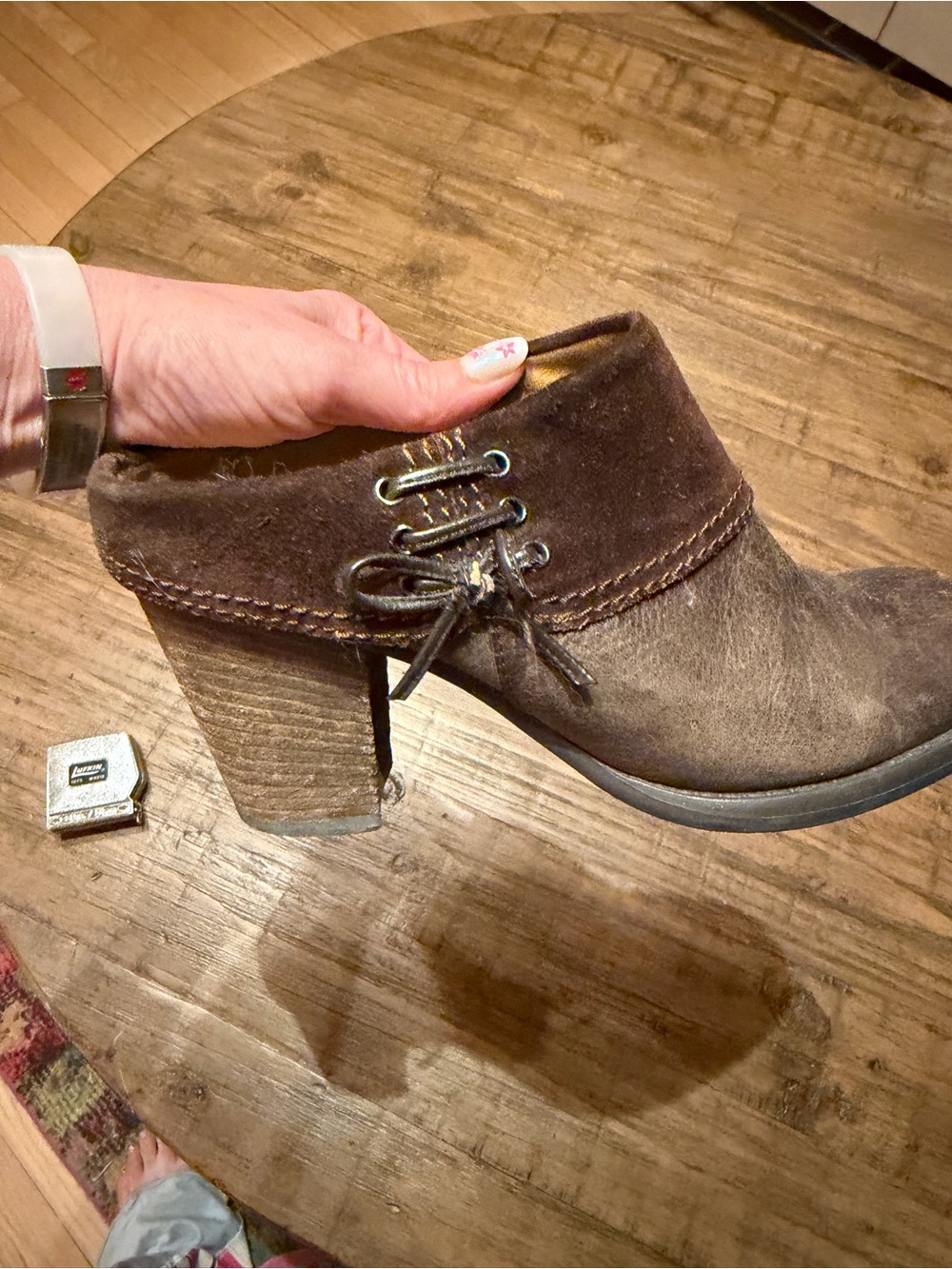 Naturalizer Brown Suede Lace-Accent Clog Mule size 6.5
